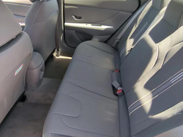 new 2025 Hyundai Elantra car, priced at $27,333