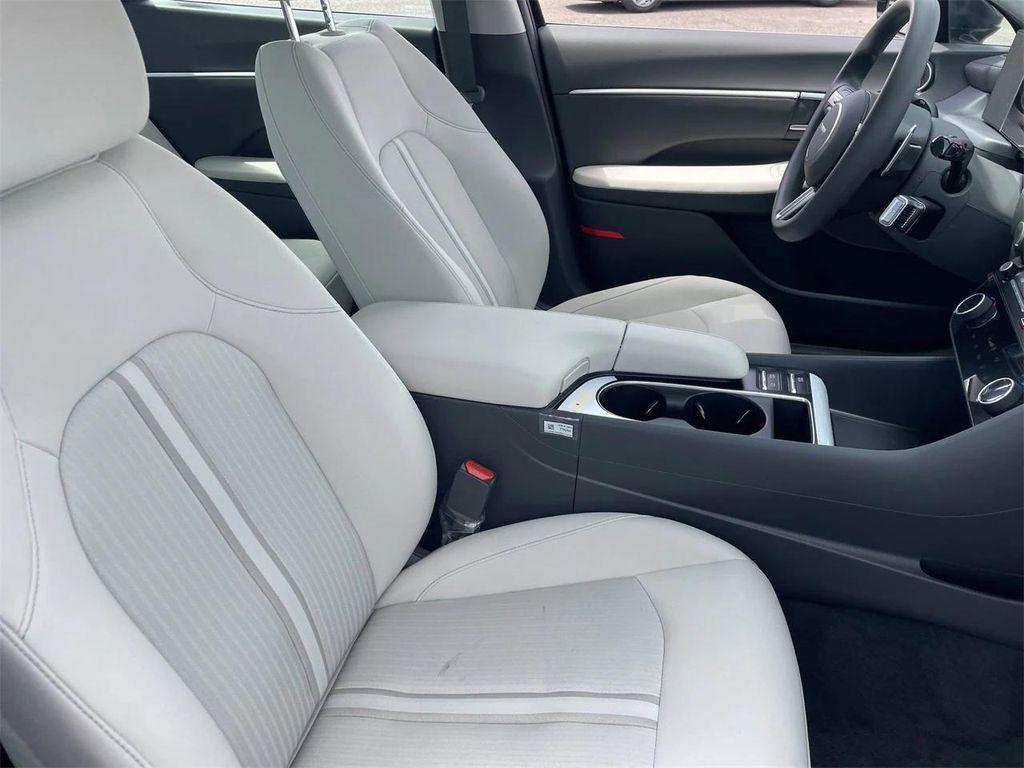 new 2025 Hyundai Sonata car, priced at $25,080