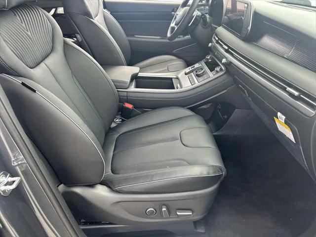 new 2025 Hyundai Palisade car, priced at $51,527