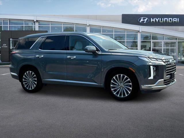 new 2025 Hyundai Palisade car, priced at $51,527