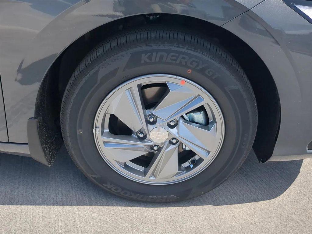 new 2025 Hyundai Elantra car, priced at $20,330