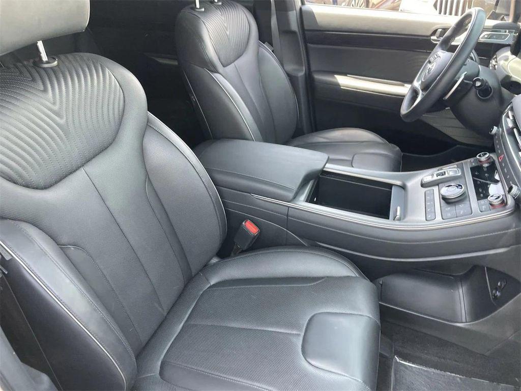 used 2025 Hyundai Palisade car, priced at $45,899