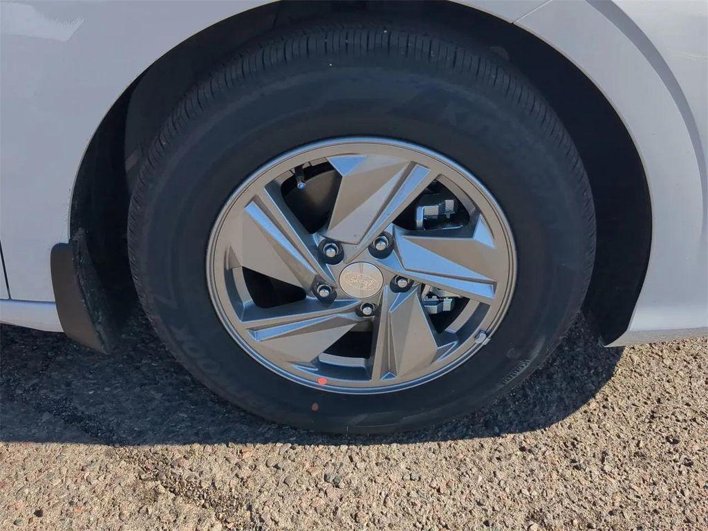 new 2025 Hyundai Elantra car, priced at $20,905