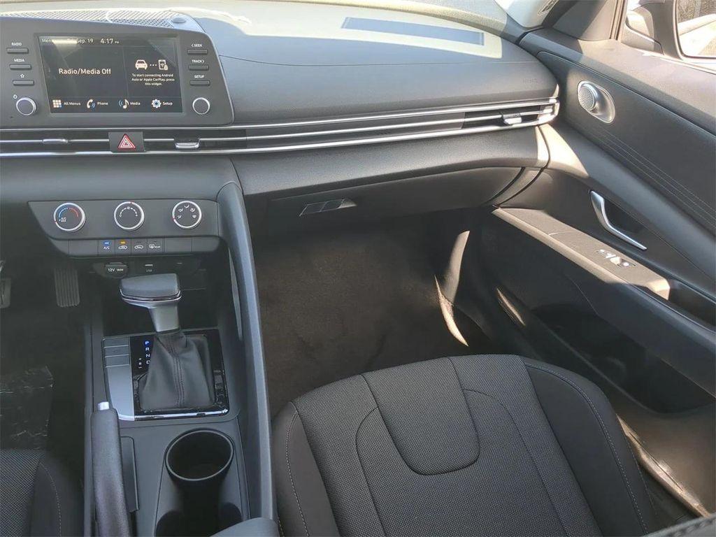 new 2025 Hyundai Elantra car, priced at $20,330