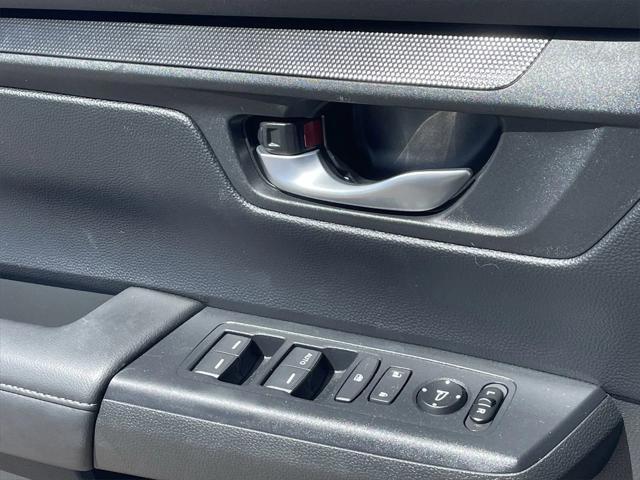 used 2023 Honda CR-V car, priced at $26,977
