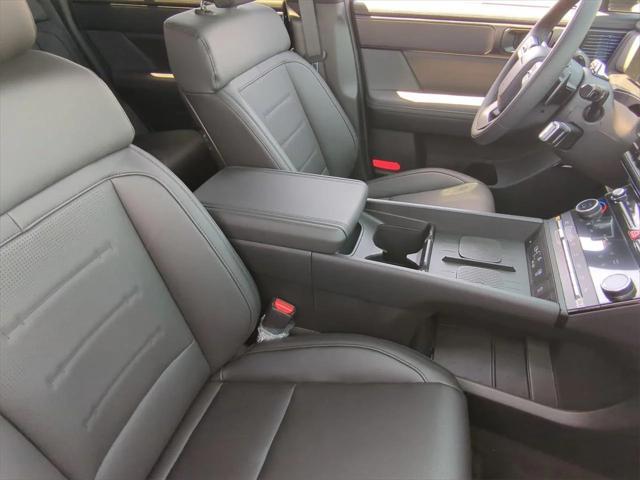 new 2025 Hyundai Santa Fe car, priced at $43,475