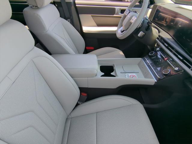 new 2025 Hyundai Santa Fe car, priced at $35,183