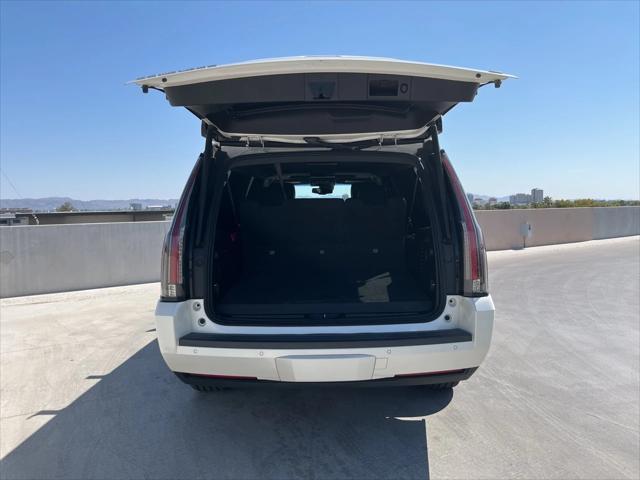 used 2015 Cadillac Escalade ESV car, priced at $24,477