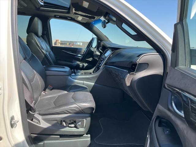 used 2015 Cadillac Escalade ESV car, priced at $24,477