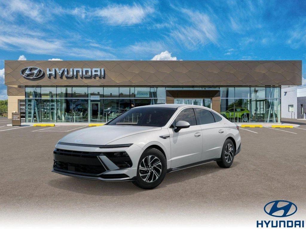new 2026 Hyundai Sonata Hybrid car, priced at $30,436