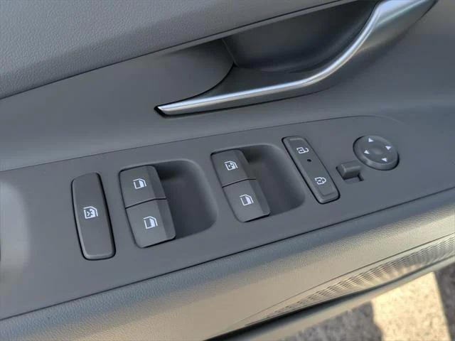 new 2025 Hyundai Elantra car, priced at $23,576