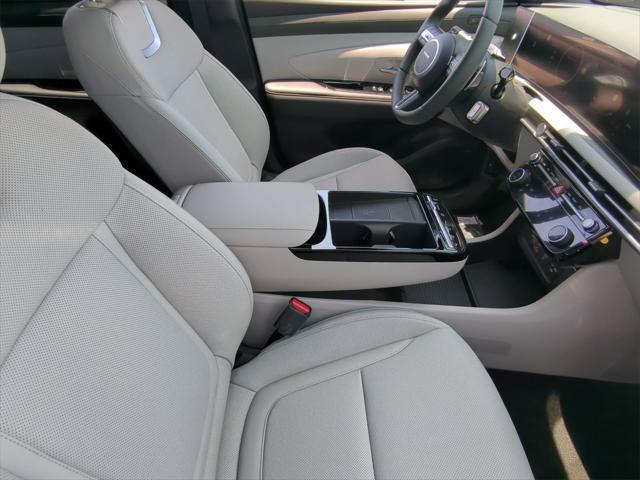 new 2025 Hyundai TUCSON Hybrid car, priced at $41,591