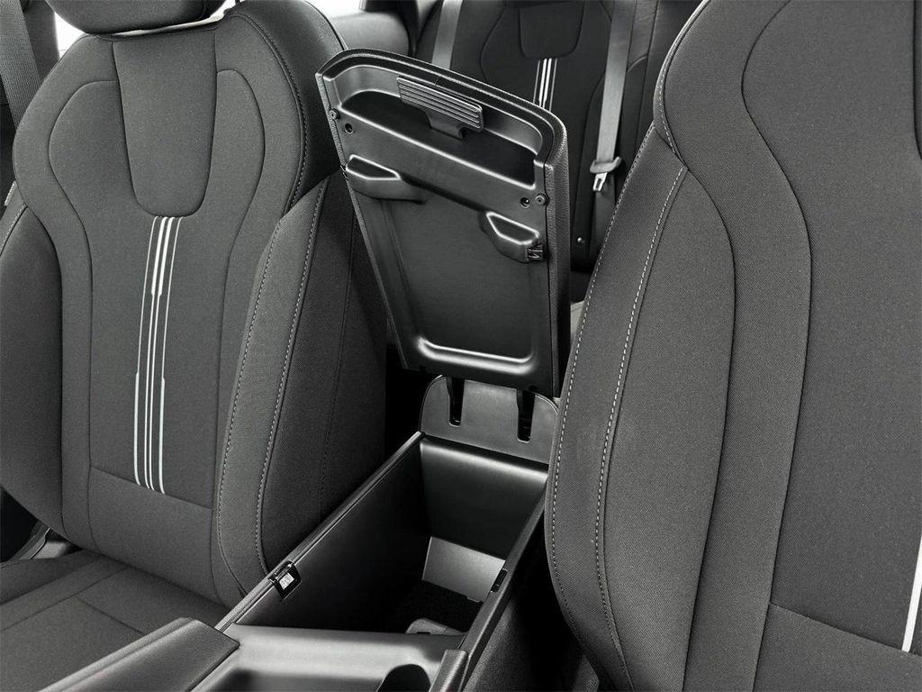 new 2025 Hyundai Elantra car, priced at $20,270