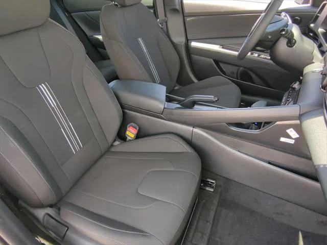 new 2025 Hyundai Elantra car, priced at $23,202