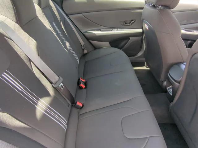 new 2025 Hyundai Elantra car, priced at $23,202