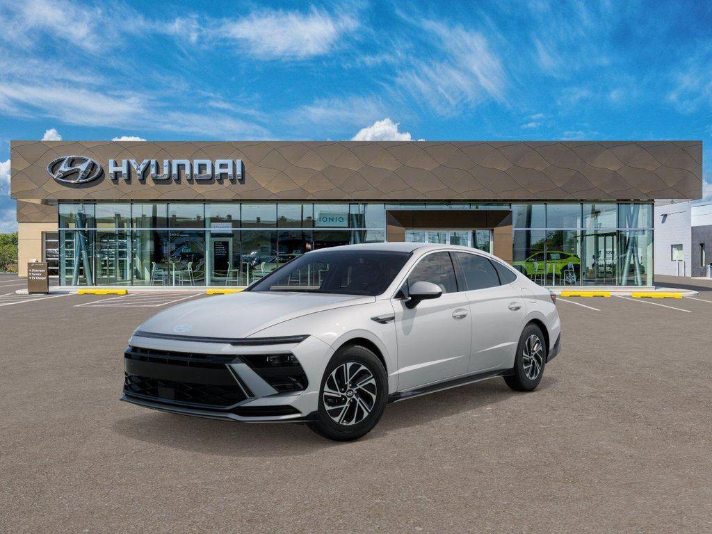 new 2026 Hyundai Sonata Hybrid car, priced at $30,122
