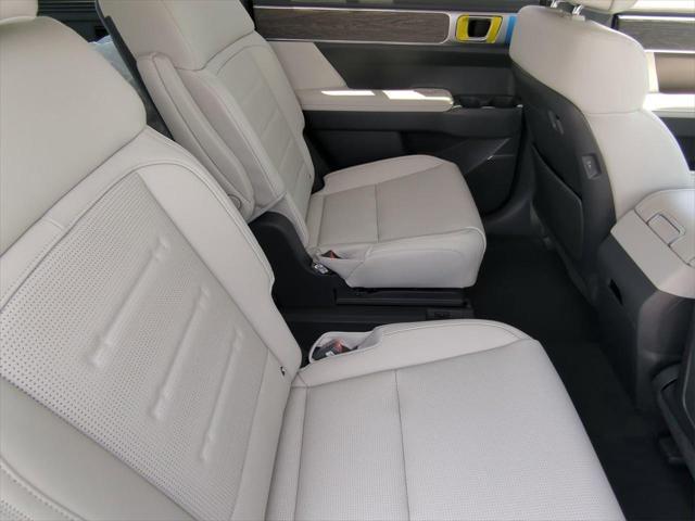 new 2025 Hyundai SANTA FE HEV car, priced at $45,214