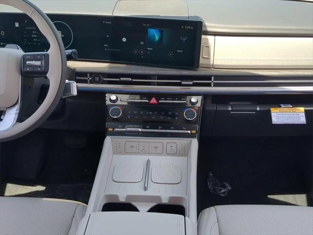 new 2025 Hyundai SANTA FE HEV car, priced at $45,214