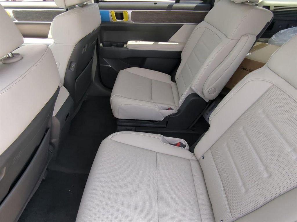 new 2025 Hyundai SANTA FE HEV car, priced at $44,614