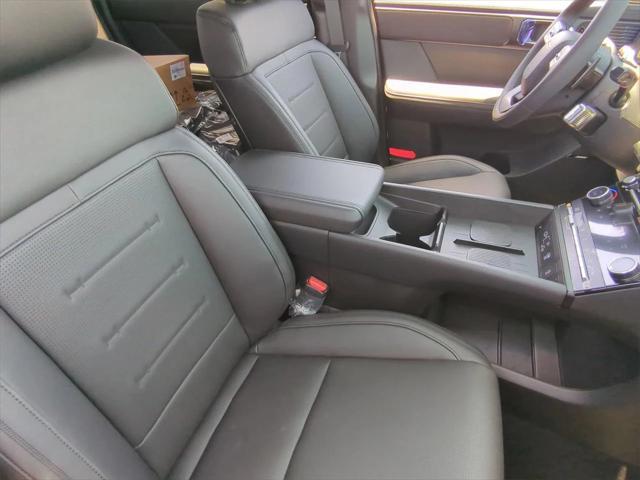new 2025 Hyundai Santa Fe car, priced at $44,689