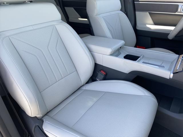 new 2025 Hyundai Santa Fe car, priced at $37,356