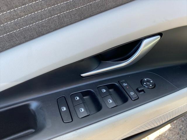 used 2024 Hyundai Elantra car, priced at $21,977