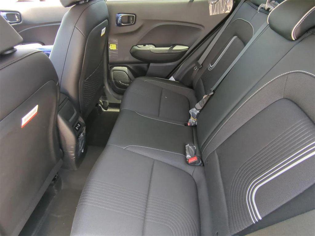 new 2025 Hyundai Venue car, priced at $24,076