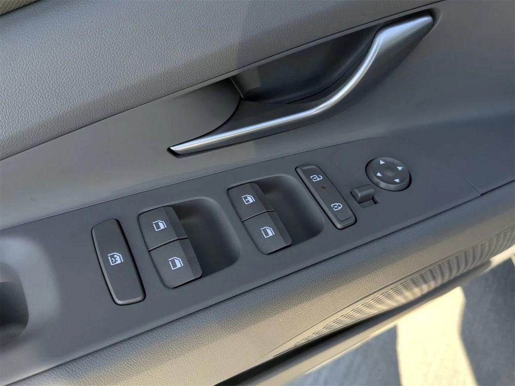 new 2025 Hyundai Elantra car, priced at $21,660