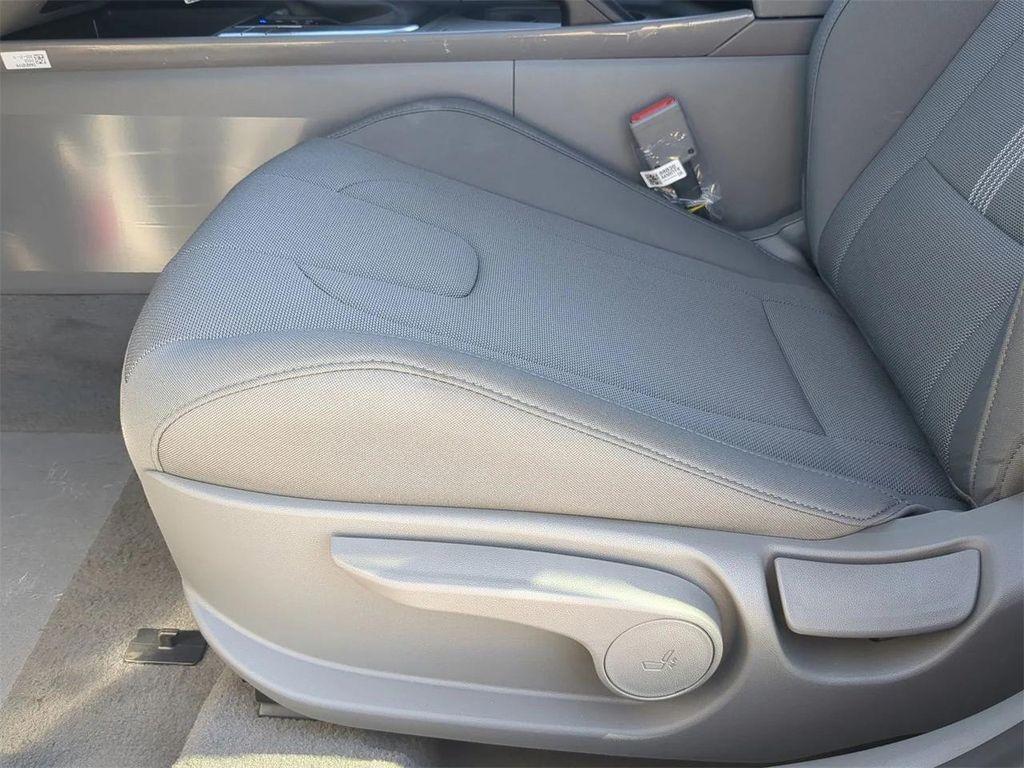 new 2025 Hyundai Elantra car, priced at $21,660