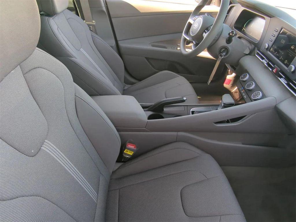 new 2025 Hyundai Elantra car, priced at $21,660