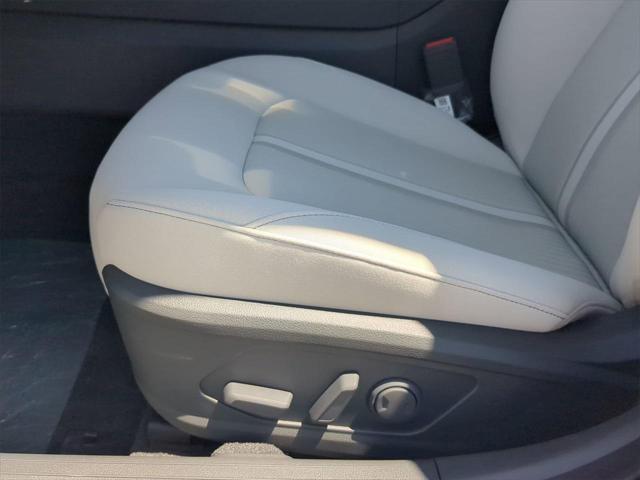 new 2025 Hyundai Sonata car, priced at $27,972