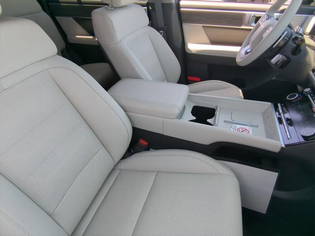 new 2025 Hyundai Santa Fe car, priced at $44,271