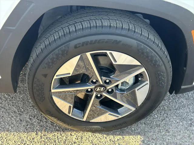 new 2025 Hyundai Tucson car, priced at $31,873