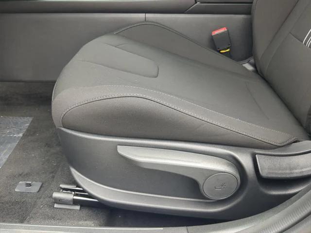 new 2025 Hyundai Elantra car, priced at $25,616