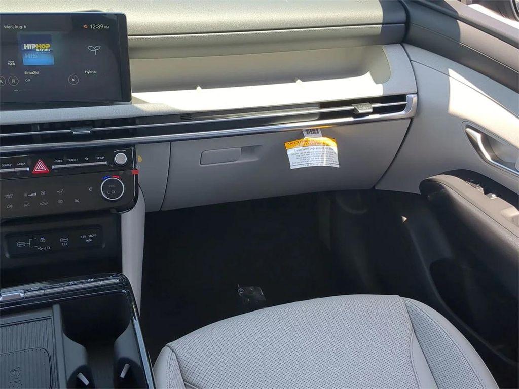 new 2025 Hyundai TUCSON Hybrid car, priced at $33,020