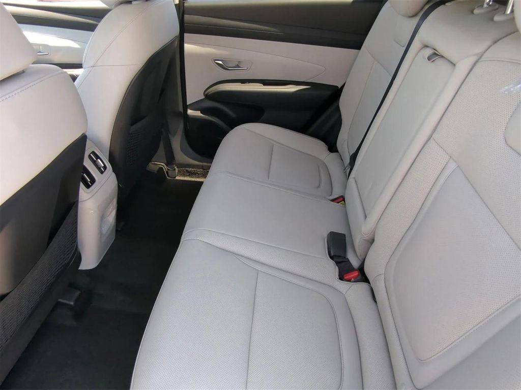 new 2025 Hyundai TUCSON Hybrid car, priced at $33,020