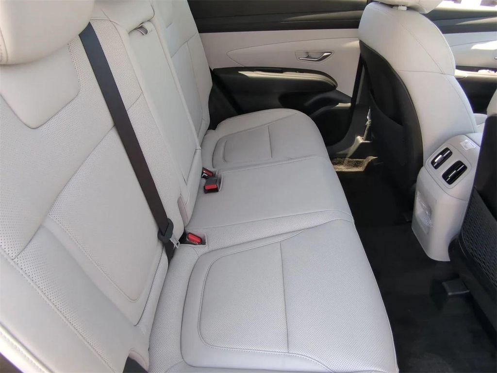 new 2025 Hyundai TUCSON Hybrid car, priced at $33,020