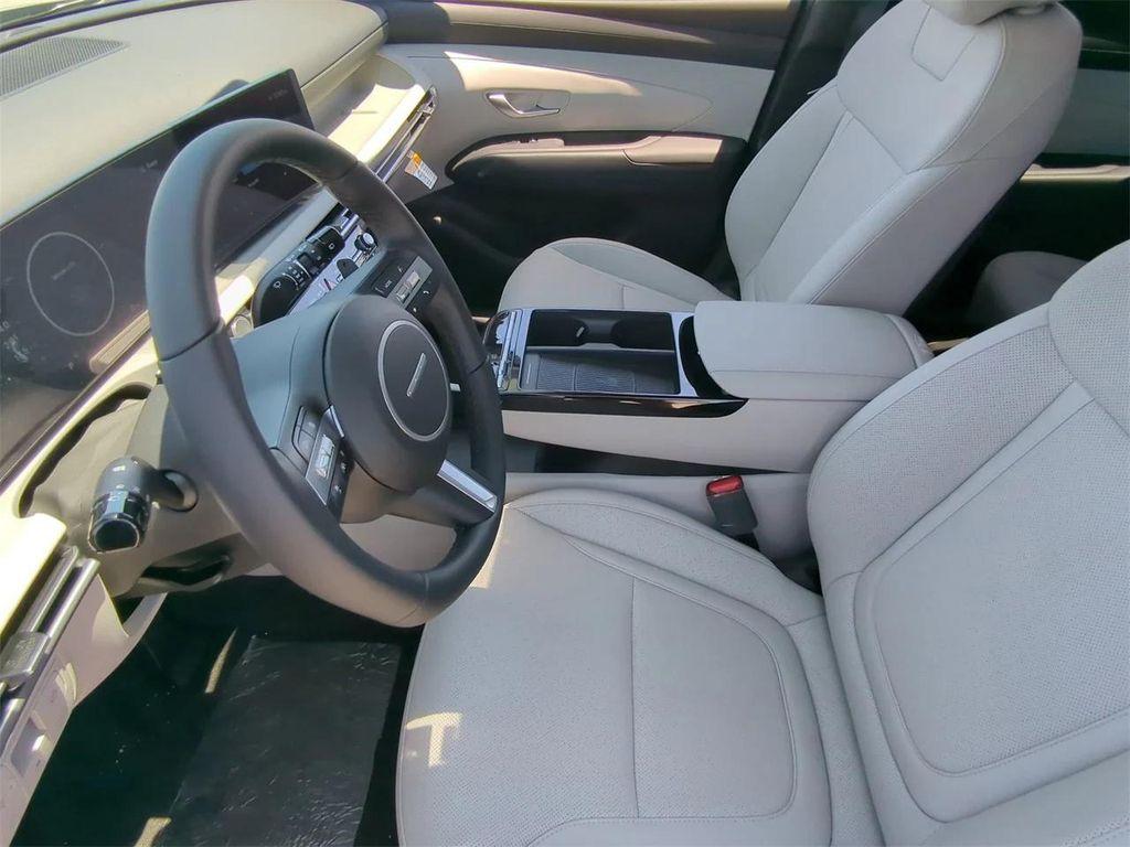 new 2025 Hyundai TUCSON Hybrid car, priced at $33,020