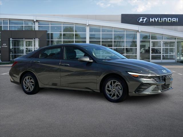 new 2025 Hyundai Elantra HEV car, priced at $26,236