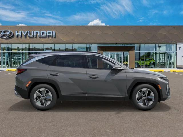 new 2025 Hyundai Tucson car, priced at $30,000