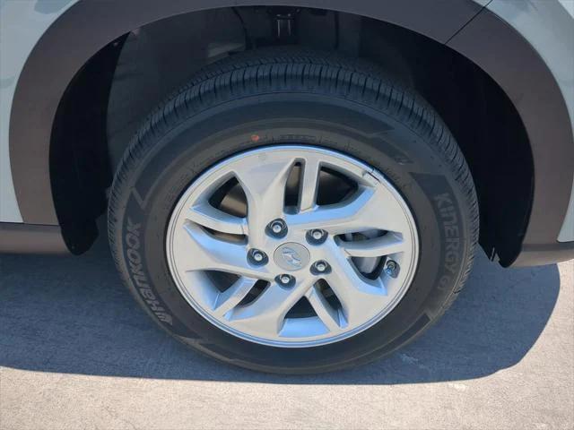 new 2025 Hyundai Venue car, priced at $20,987