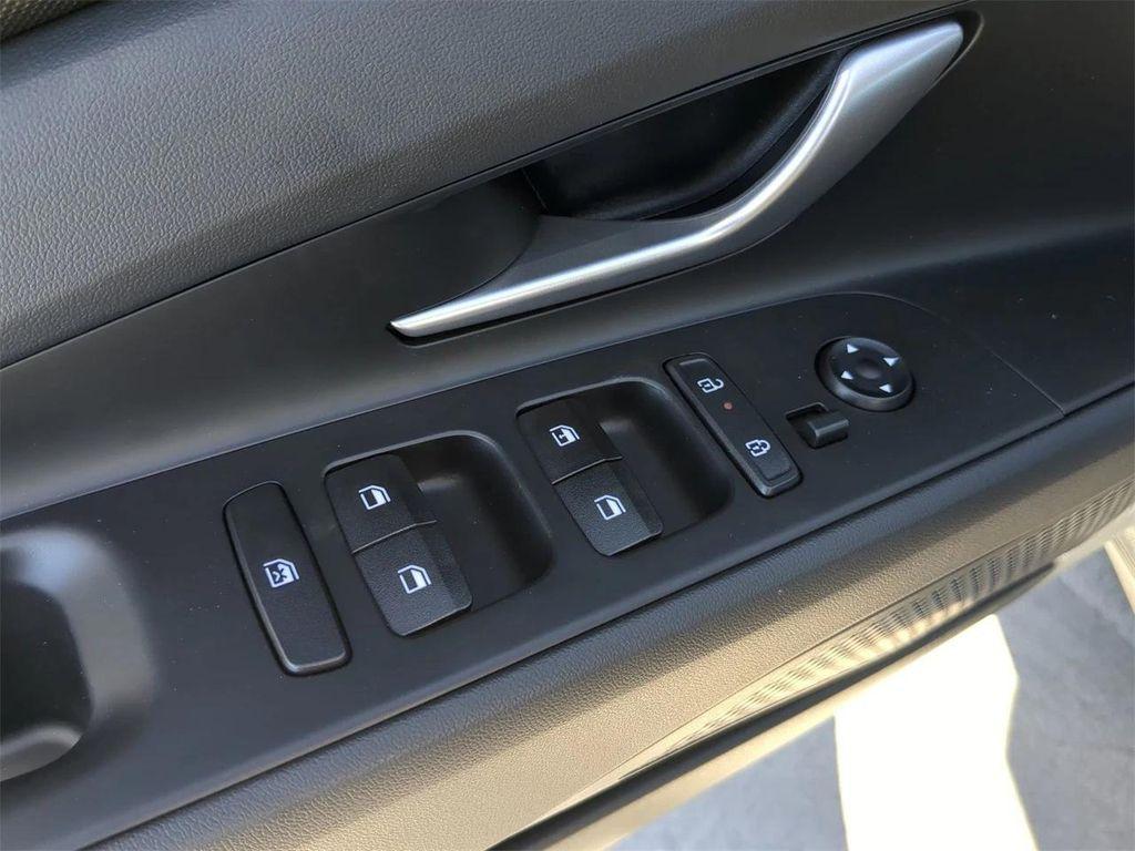 new 2025 Hyundai Elantra car, priced at $20,405