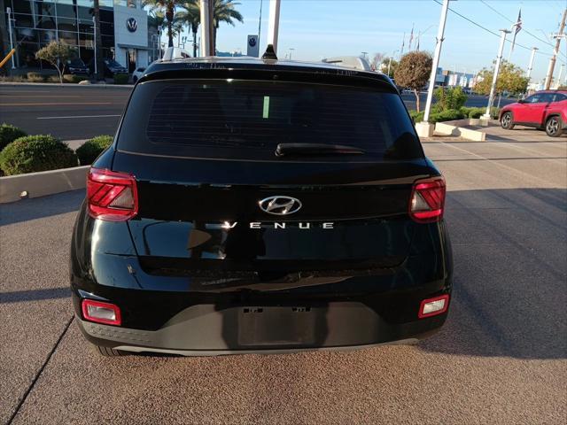 used 2022 Hyundai Venue car, priced at $17,977