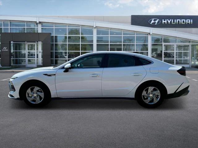 new 2025 Hyundai Sonata car, priced at $26,617