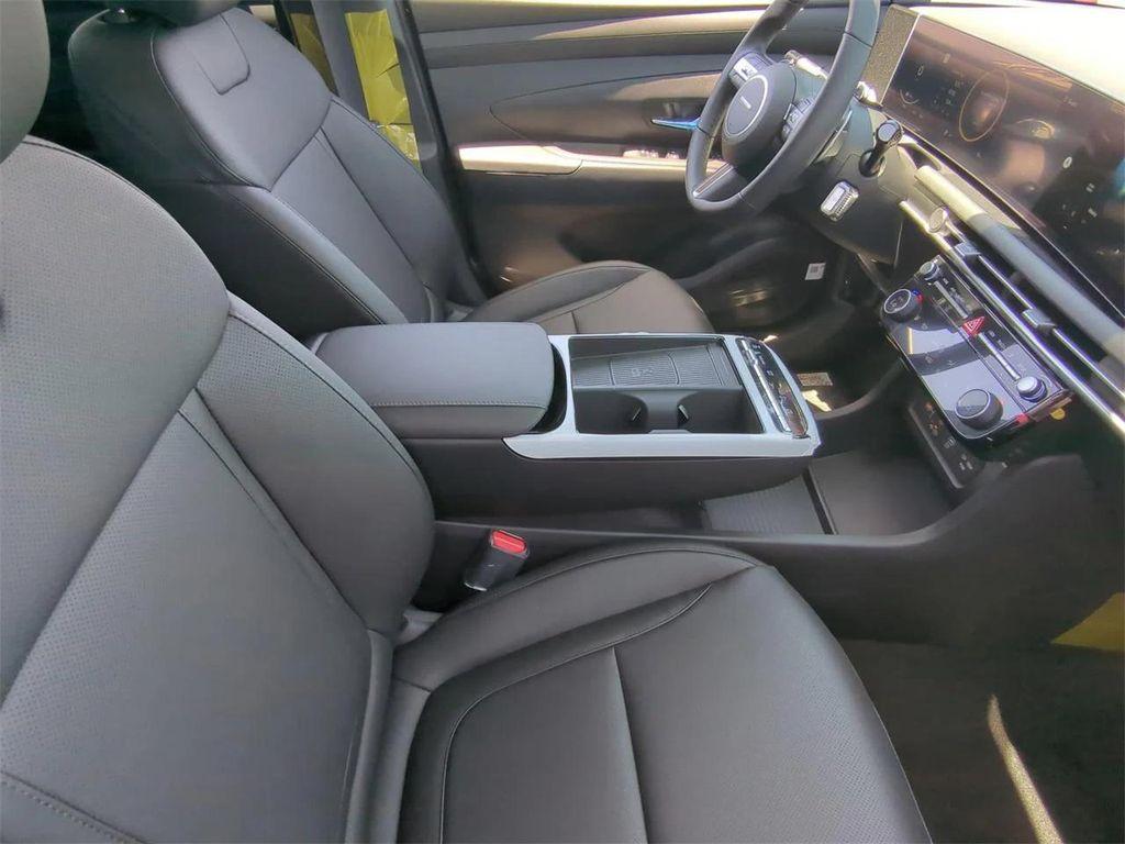 new 2025 Hyundai TUCSON Hybrid car, priced at $36,190