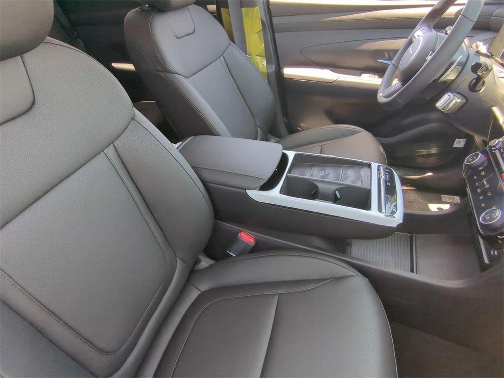 new 2025 Hyundai TUCSON Hybrid car, priced at $36,190