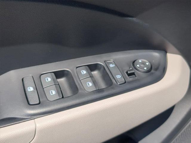 new 2025 Hyundai Venue car, priced at $22,922