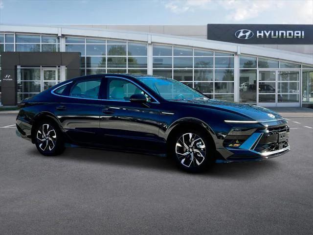 new 2025 Hyundai Sonata car, priced at $28,926