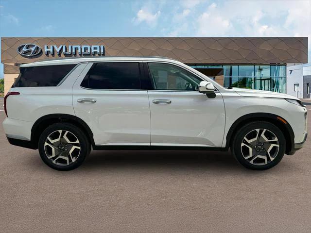new 2025 Hyundai Palisade car, priced at $44,576