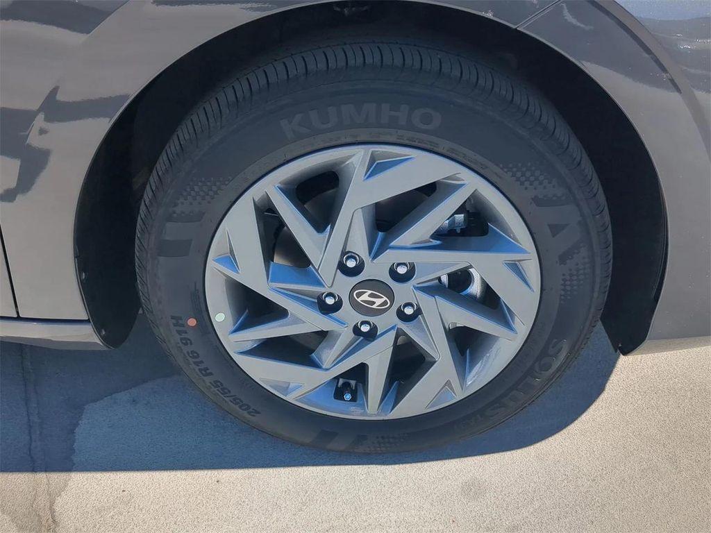 new 2026 Hyundai ELANTRA HEV car, priced at $26,616